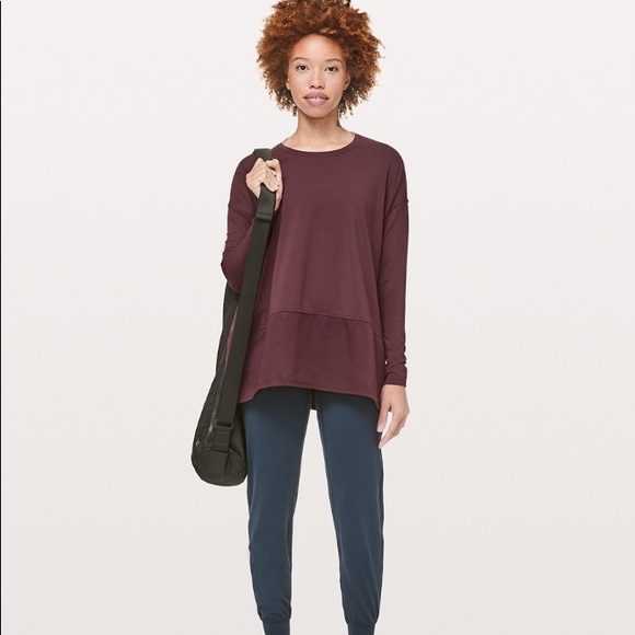 Lululemon Ease of Mind top size S maybe a 4 - Picture 8 of 8